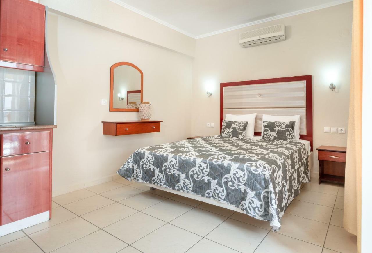 House Kostas On The Beach Sarti Exterior foto