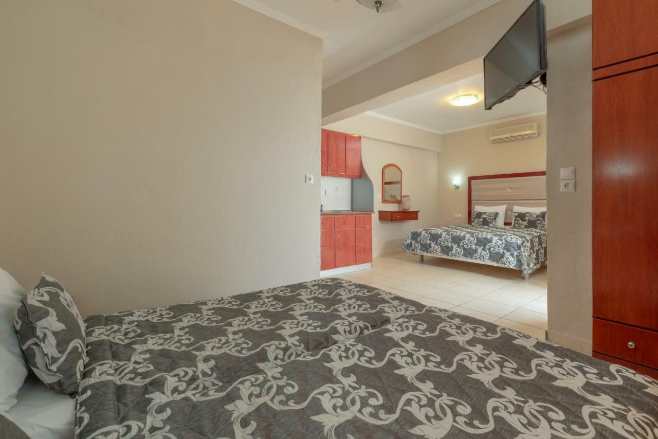 House Kostas On The Beach Sarti Exterior foto